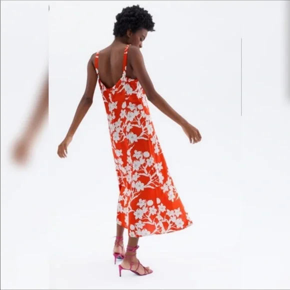 🔥ZARA| Satin Print Dress with side slit - Picture 2 of 6
